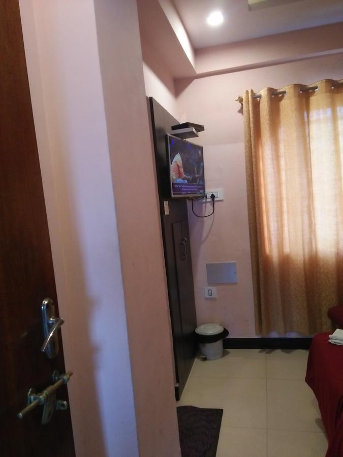Hotel Sangeeth Lodging Maisur Dış mekan fotoğraf