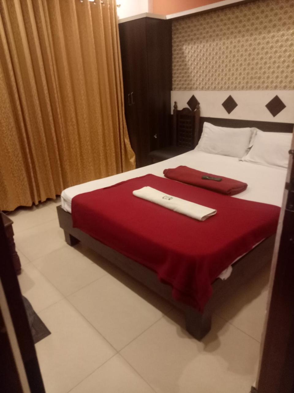Hotel Sangeeth Lodging Maisur Dış mekan fotoğraf