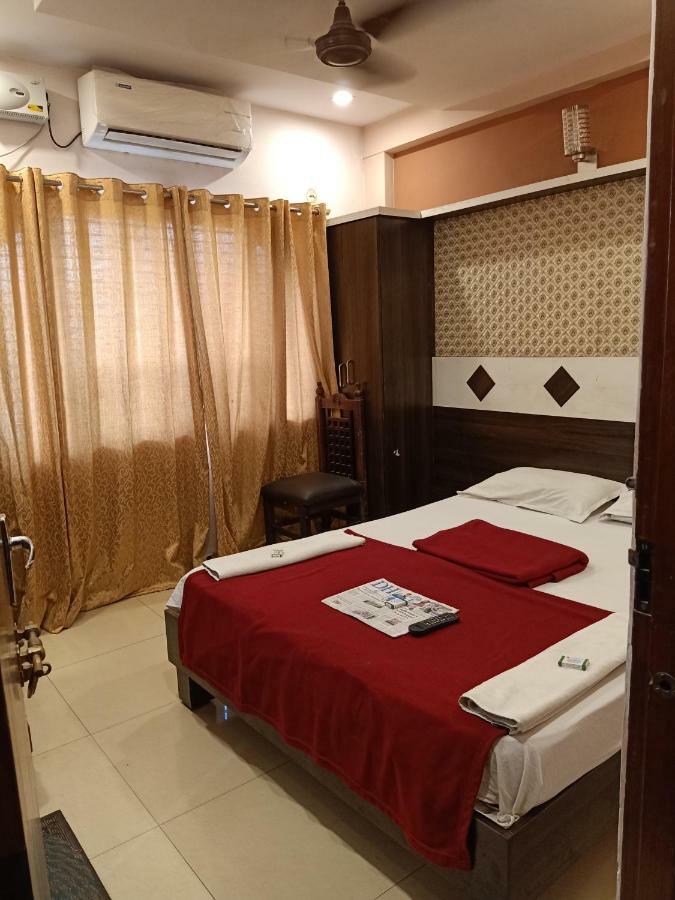 Hotel Sangeeth Lodging Maisur Dış mekan fotoğraf